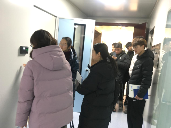 江蘇城鄉建筑學院來我司考察校企合作溝通519.png 江蘇城鄉建筑學院來我司考察校企合作溝通519.png